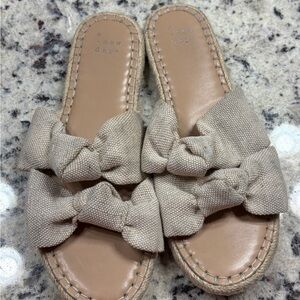 Women's Cream Bow Slide Sandals